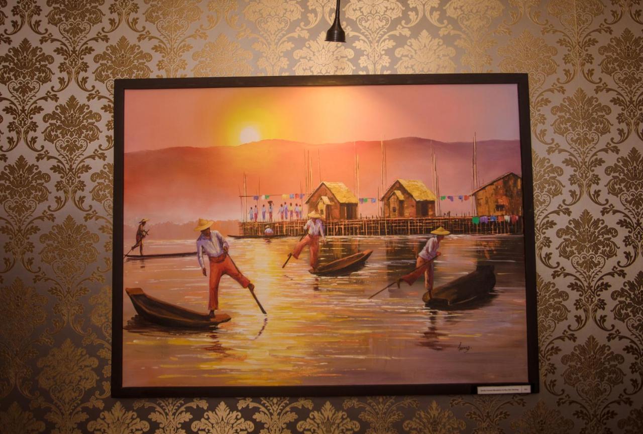 Sunset Palace View Suites Mandalaj Kültér fotó